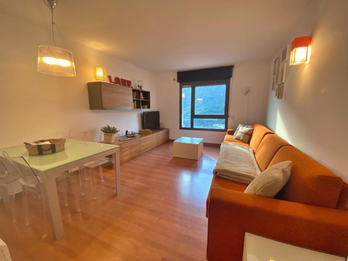 Tucamp 3,7 A 30 Mts De Funicamp Appartement Encamp Buitenkant foto